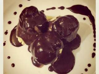 Čokoladne kuglice od keksa i lešnika