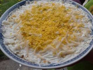 Salata mimoza sa krastavcima