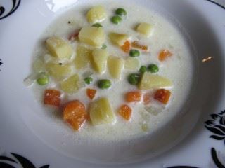 Bela čorba sa povrćem